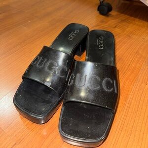Gucci Rubber Slides Black size 38